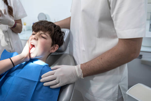 Best Emergency Dental Care for Broken or Chipped Teeth in Willards, MD